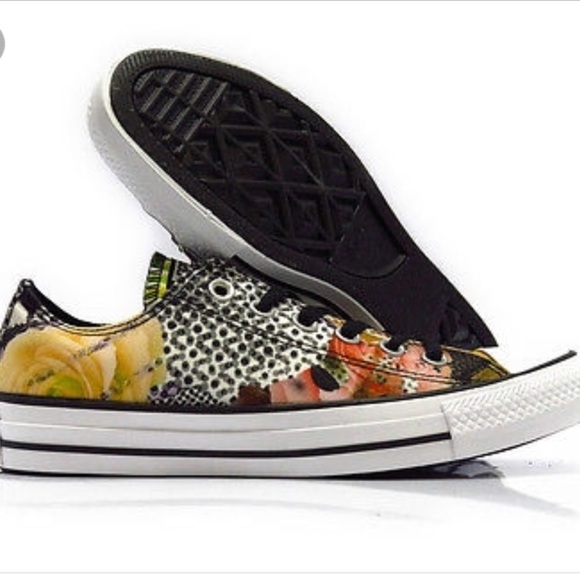 NWT Converse 💥Digital Floral Black LT W AUTHENTIC - Picture 5 of 6